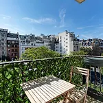 Paris 16Th 2 Bedrooms Near Eiffel Tower Renovated Balcony 2-4 Person